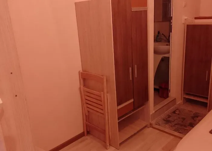 Center And Варна